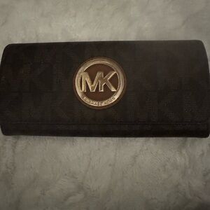Michael Kors Black and Gold Card Holder